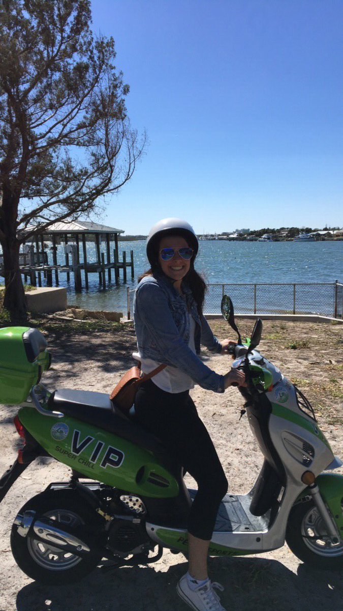 devaaanallen's tweet photo. Missing my ride or die a little extra this morning. She's the cutest. #loveyou #wcw https://t.co/gopOdRrOEA