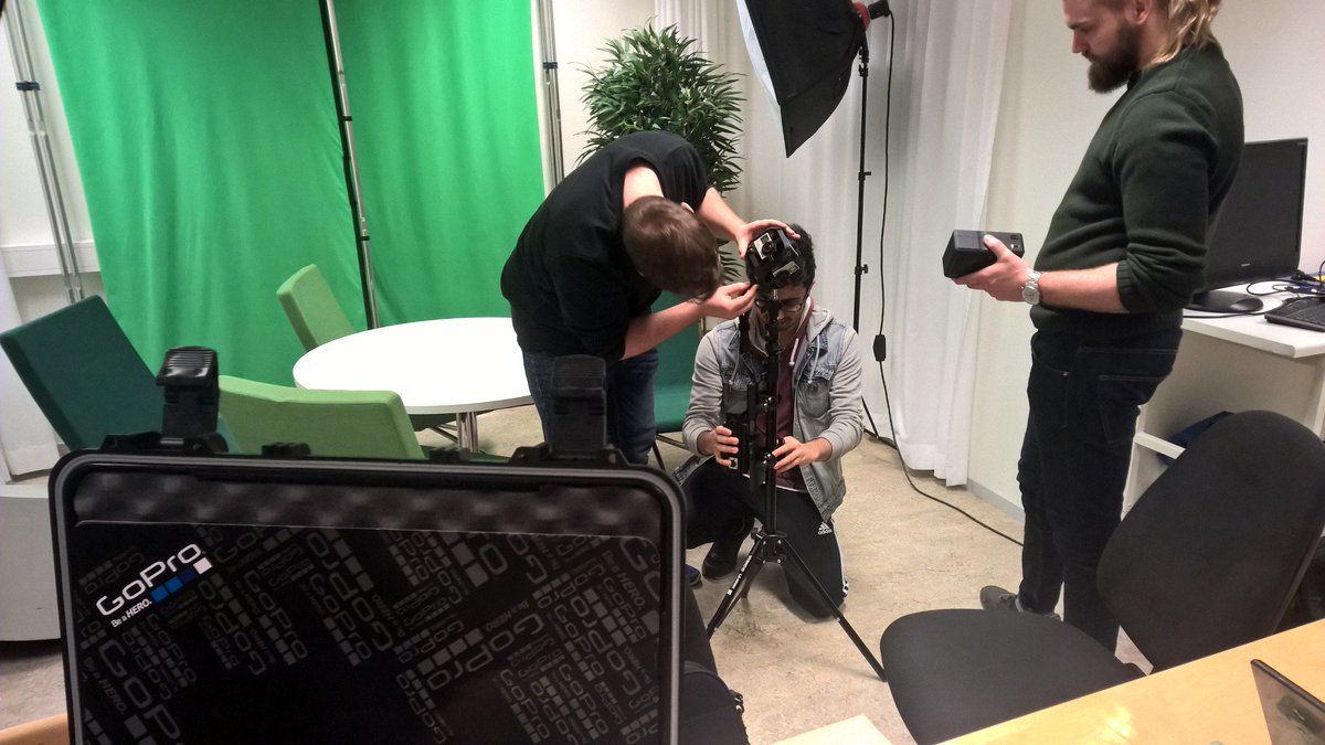 MediaTechLNU's tweet photo. Our third year Bachelor students are currently trying out our new #360Camera #GoProOmni as part of the course Advanced Video Production! https://t.co/wcICuIHli1
