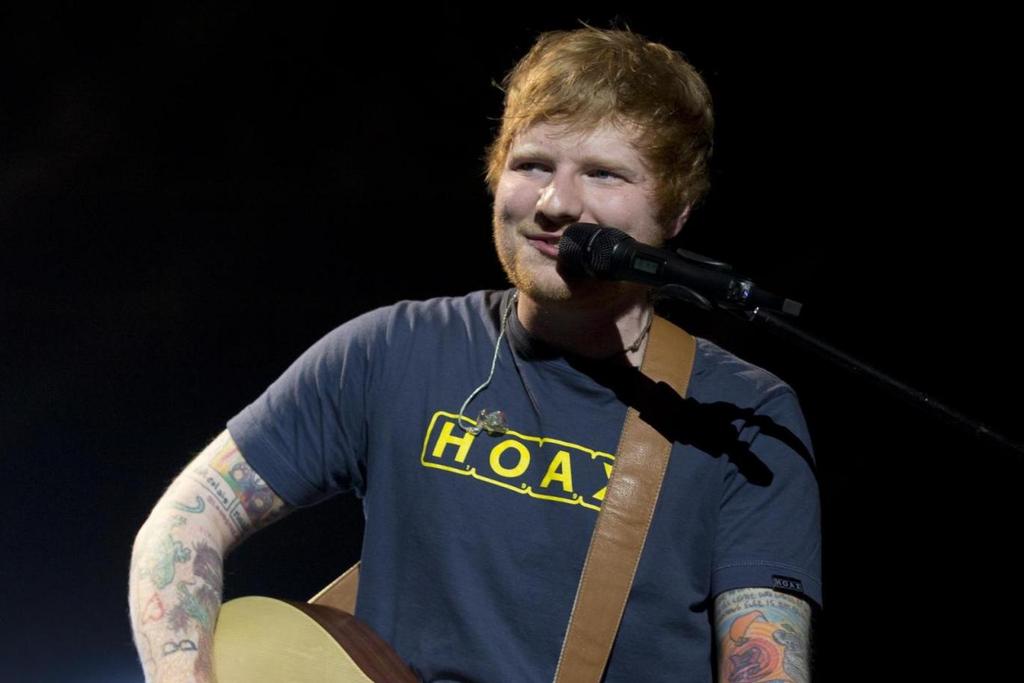 sheerios_py's tweet photo. El día de ayer Ed llevó a cabo un concierto en el Royal Albert Hall por el cáncer en la adolescencia. 
#SheeriosPy https://t.co/xM1125o6y0