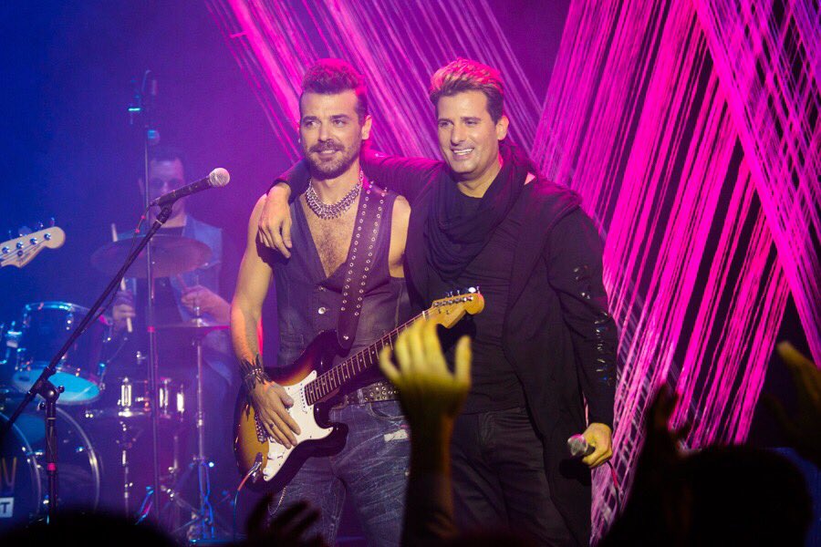 pedroalfonsoo's tweet photo. Se me hincho la mano? 😂 https://t.co/z7evLXrDxn