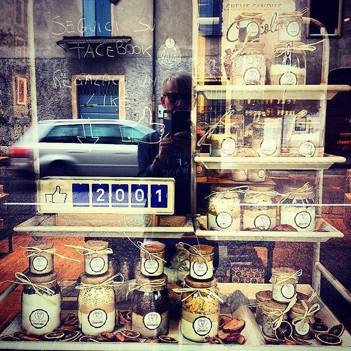 FansCounter's tweet image. Counterfans.com Haz parte de las vitrinas novedosas! #vitrinas #estanteriaslocales #tiendas #stores #food #comercios #negocios #fans