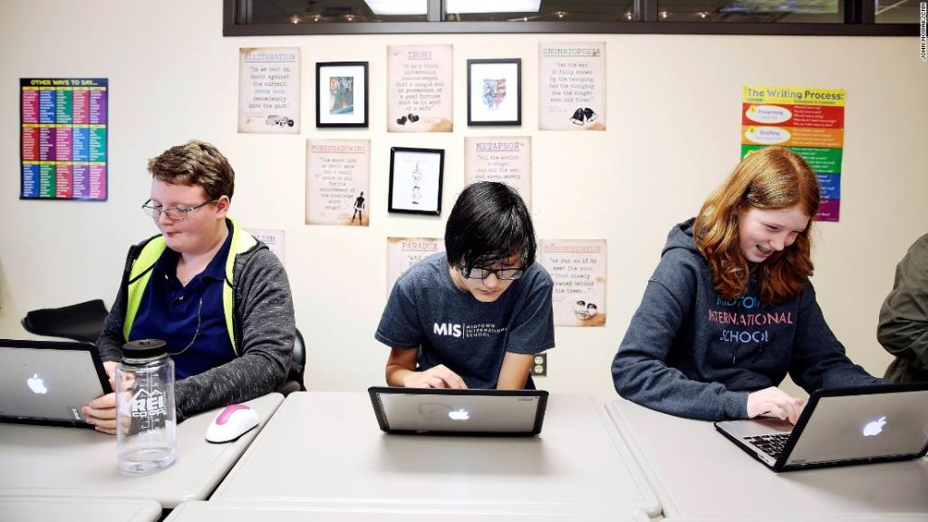 CNN's tweet photo. Reading, writing, and fighting fake news: How schools are teaching kids to separate fact from fiction https://t.co/I17FCCoyIf https://t.co/QvicUQVeZU