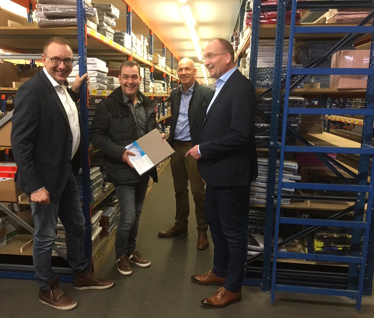 fritsharteveld's tweet image. Bezoek aan nieuwe vestiger: Montapacking, Oud Gastel: high tech ICT gekoppeld aan logistiek: enthousiast &amp;amp; innovatief en sociaal ondernemen!