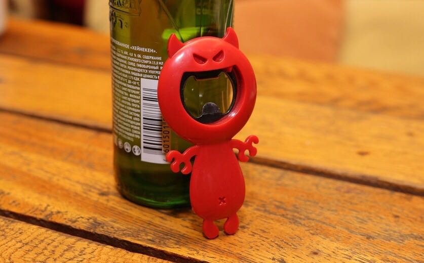 Flintstop's tweet photo. #Devilbottleopener #TheNextGalaxy #Bar #smarterbolder #devilliers #bottle #ChampionTheTrophy #healersofIndia
https://t.co/ERPI33O6iP https://t.co/FNn8KTMyqJ