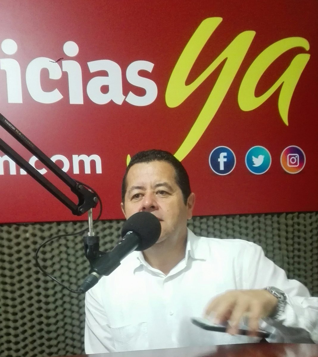 Noticiasyafm's tweet photo. Feyer Vargas, Srio @VillavoControl en Noticias YA 94.8 FM, https://t.co/Dvmq0DNyrP https://t.co/8Gkvr48GRJ y la APP Noticias YA en el celula https://t.co/HrVh3ue04a