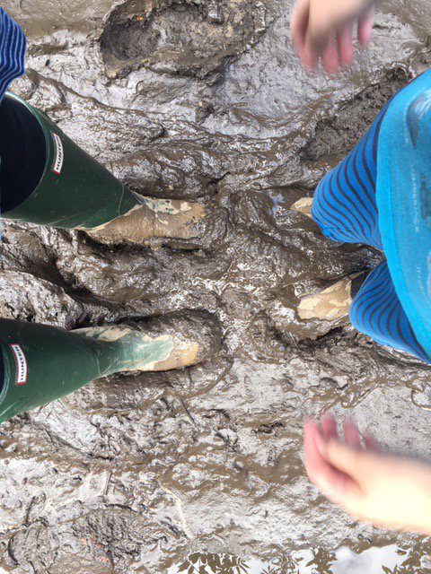 Scrubbingtons's tweet photo. Here's the very muddy winner of our #lettherebemud competition! Definitely needs a bath @laralalibela #scrubthemud https://t.co/4NI00LoexS