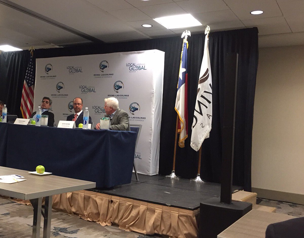 Roxclary's tweet photo. @IrvingChamber #manufacturingforum @missionfoods @OwensCorning @plastronicssocketcompany represented on the panel https://t.co/piutSCdLwC