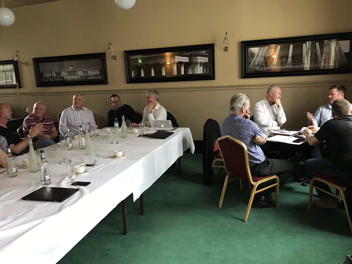 Interactive PM meeting today, bringing great ideas to the table, thanks <a href="/BrownsBrasserie/">Browns Restaurants</a> for hosting us