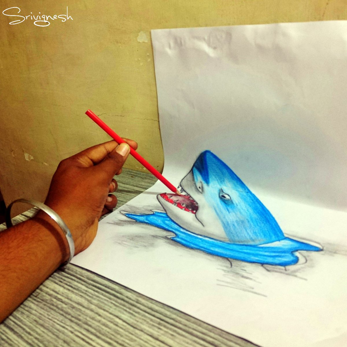 Srivignesh_G's tweet photo. Back to 3D ILLUSION ART
#Shark
#3D_Effect https://t.co/8H9vQLe3XV