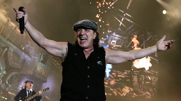 ElGhettoOk's tweet photo. #UnDíaComoHoy de 1980 #ACDC contrataba a Brian Johnson. La única banda que triunfó con un segundo vocalista 📝👉https://t.co/5RpgdjAhMU 🤘⚡🤘 https://t.co/VRGVOJIPR6