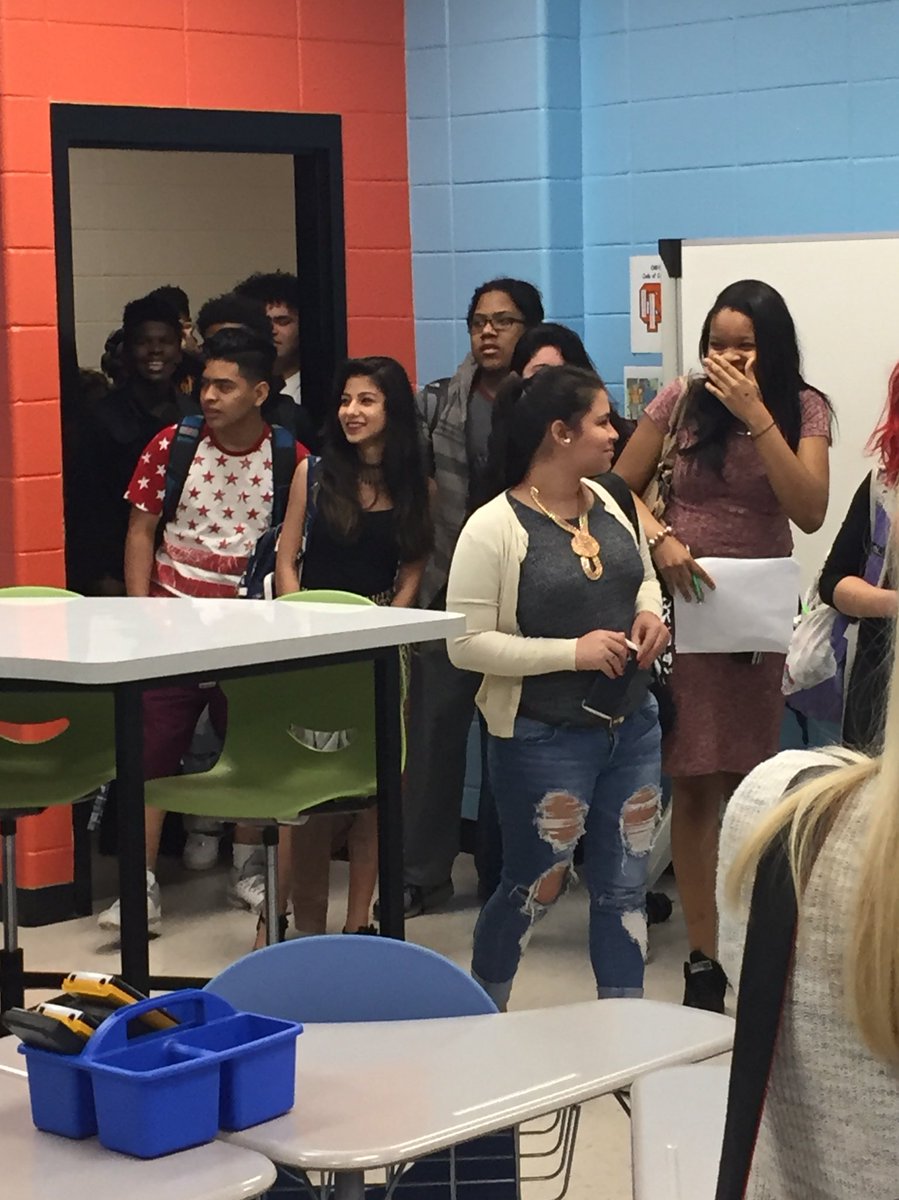 4jlwhite's tweet photo. Today is big "Reveal Day" at Oakland Mills High School where a classroom redesign project is implemented. #innovation #classroommakeover https://t.co/zZq1ZlO3aT