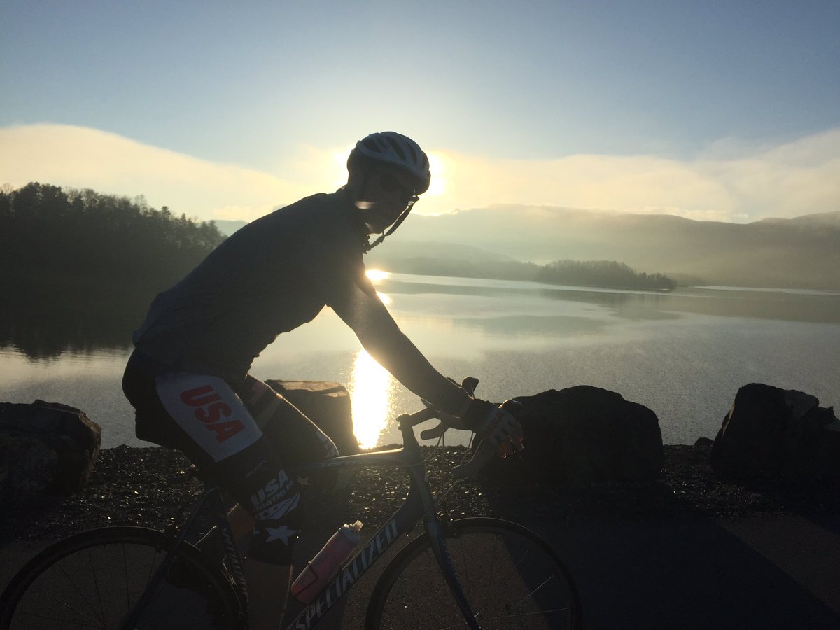 Pat Henner tweet media