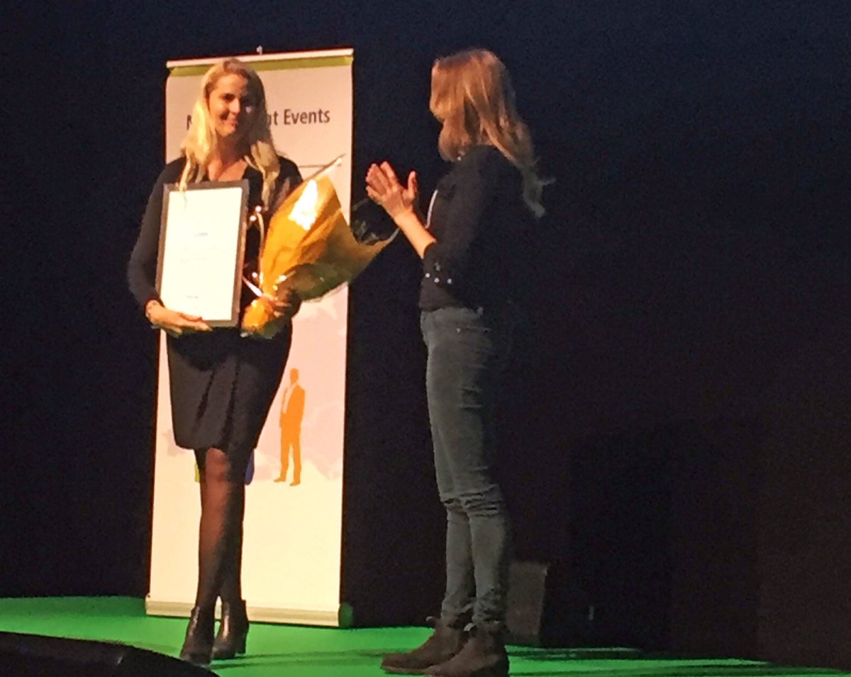 Mariesen71's tweet photo. Stort grattis till vår it-direktör @annhellenius som idag utsågs till CIO of the Year på 600minutes Executive IT! @smartsthlm https://t.co/YgCHKyl1m2