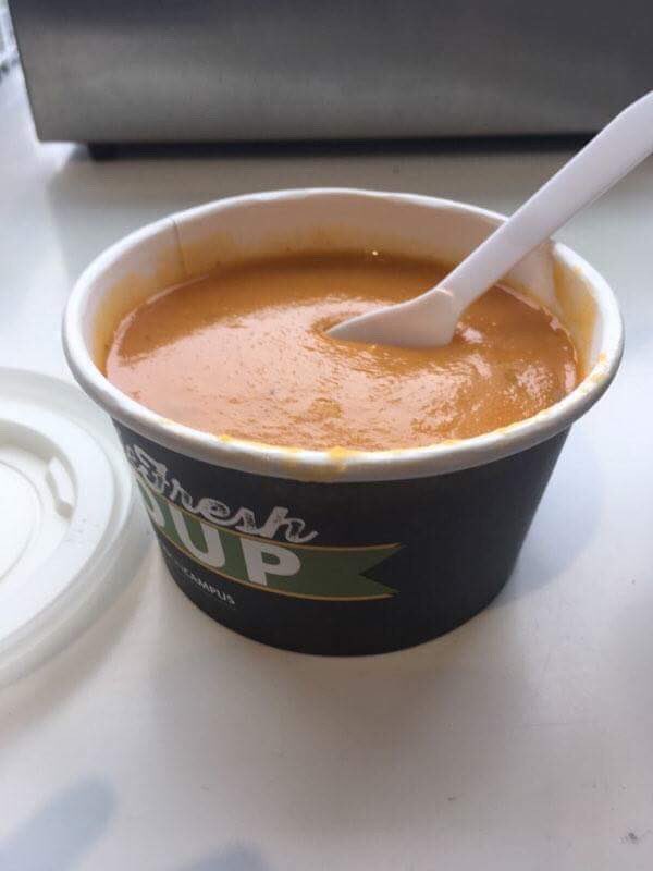 _JustBlendIt's tweet photo. Today Chelsie had thick purée category! Strawberry yoghurt and then lentil soup from uni! #justblendit #dysphagia #slt2be https://t.co/UQTIzQsIuM