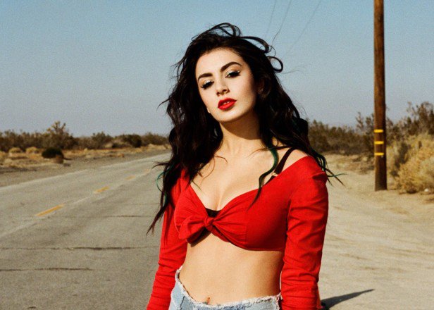 modemakes's tweet image. Charli XCX to release Number 1 Angel mixtape this week crwd.fr/2nbkedL