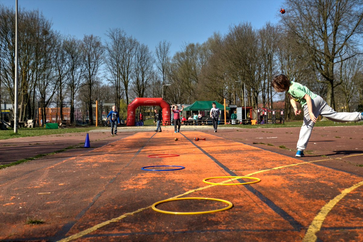 Helaas nog niet alle dagen open. Gisteren fluit(bal)clinic bij <a href="/smiley_sl/">Smiley</a> door Marcel Dost / BSV Stroinkslanden <a href="/Scorenindewijk/">Scoren in de wijk</a>