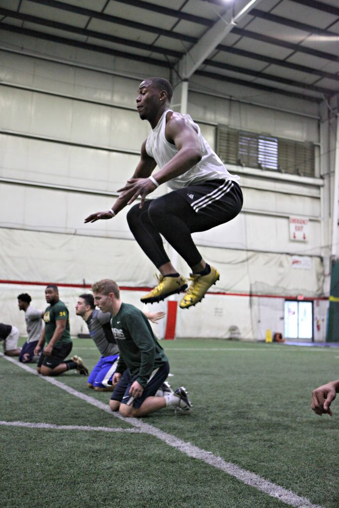 JoshLewisTS's tweet photo. How to use #plyometrics https://t.co/zS7rEk0H1a #fitness #strengthandconditioning #studentathletes https://t.co/hK22HCKx62