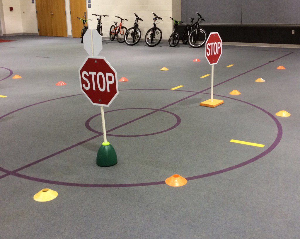 PE4MP's tweet photo. Bike safety at Manchester Park! https://t.co/BjBDQczTez