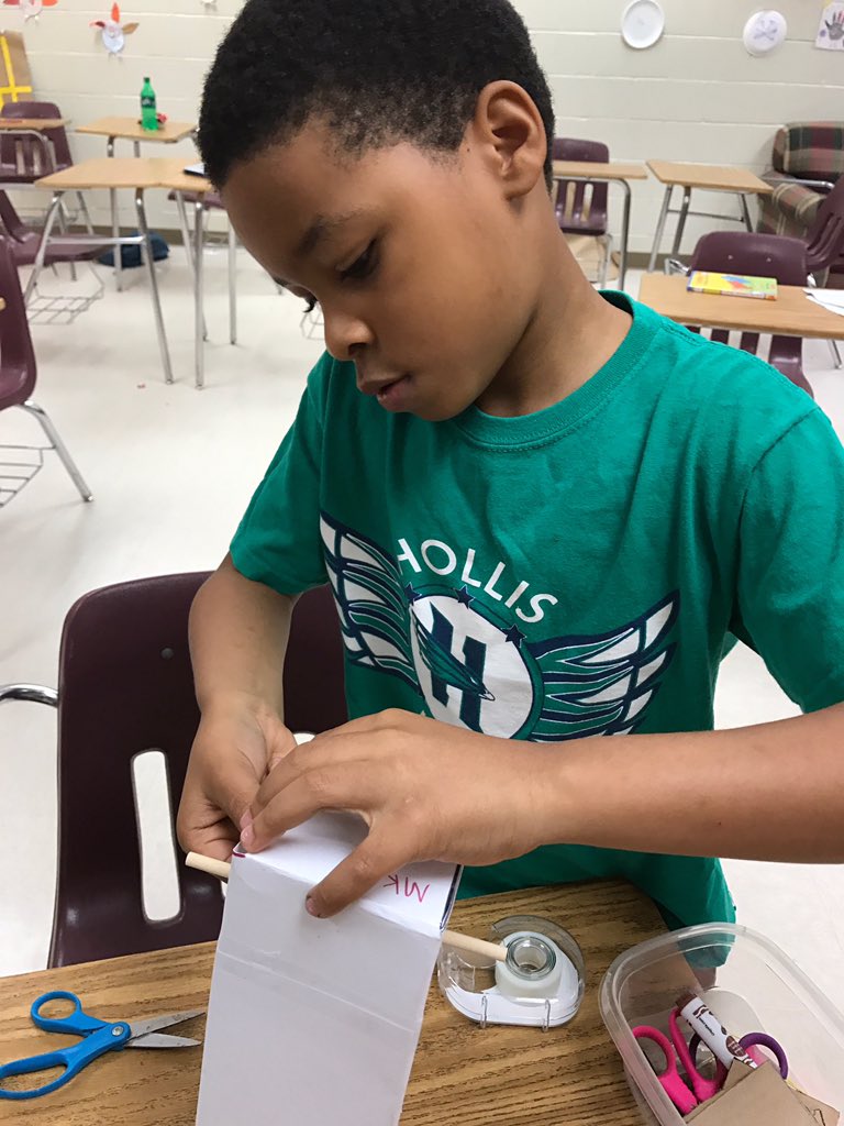 RE_1995's tweet photo. Thanks @ChildMuseumATL teaching our kids how to make elevators at yesterday's enrichment! #STEM #makeafterschoolcount https://t.co/Kz9D3fk3QX