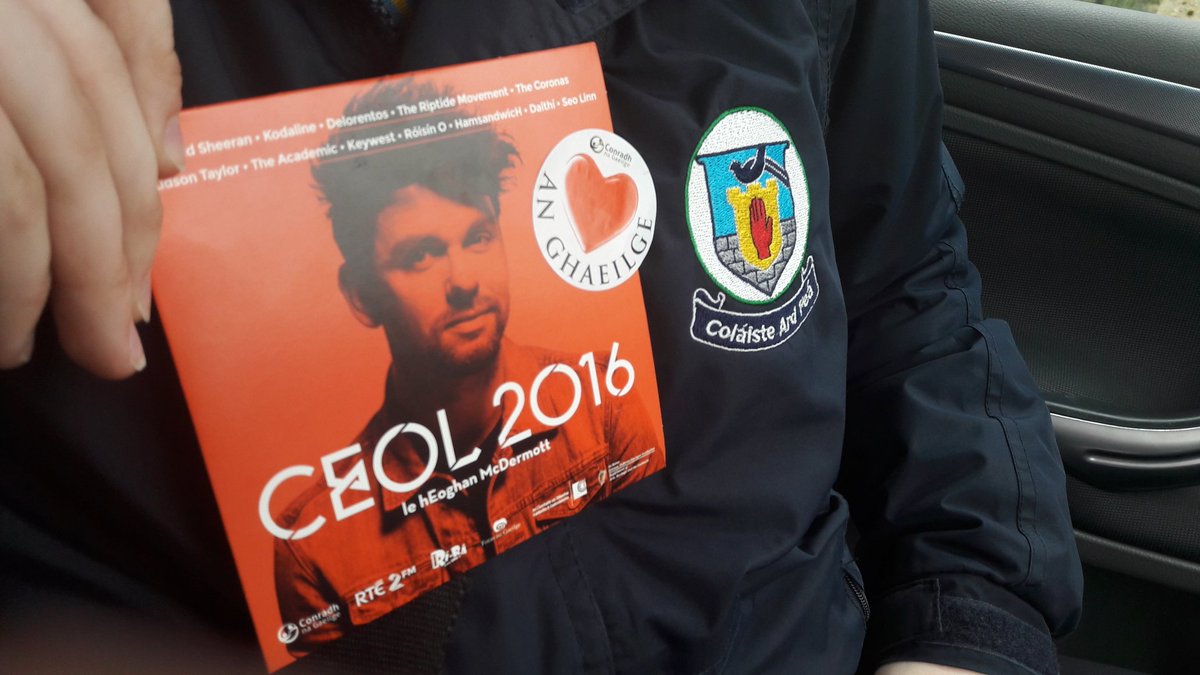 BonnyBlue13's tweet photo. @Eoghan2FM eek! Super excited for my (late) mothers day pressie from my m'inion Nicola 😂😂 that she won at school ❤ #ceol2016 #ceol2017 https://t.co/KviL3QHGKS