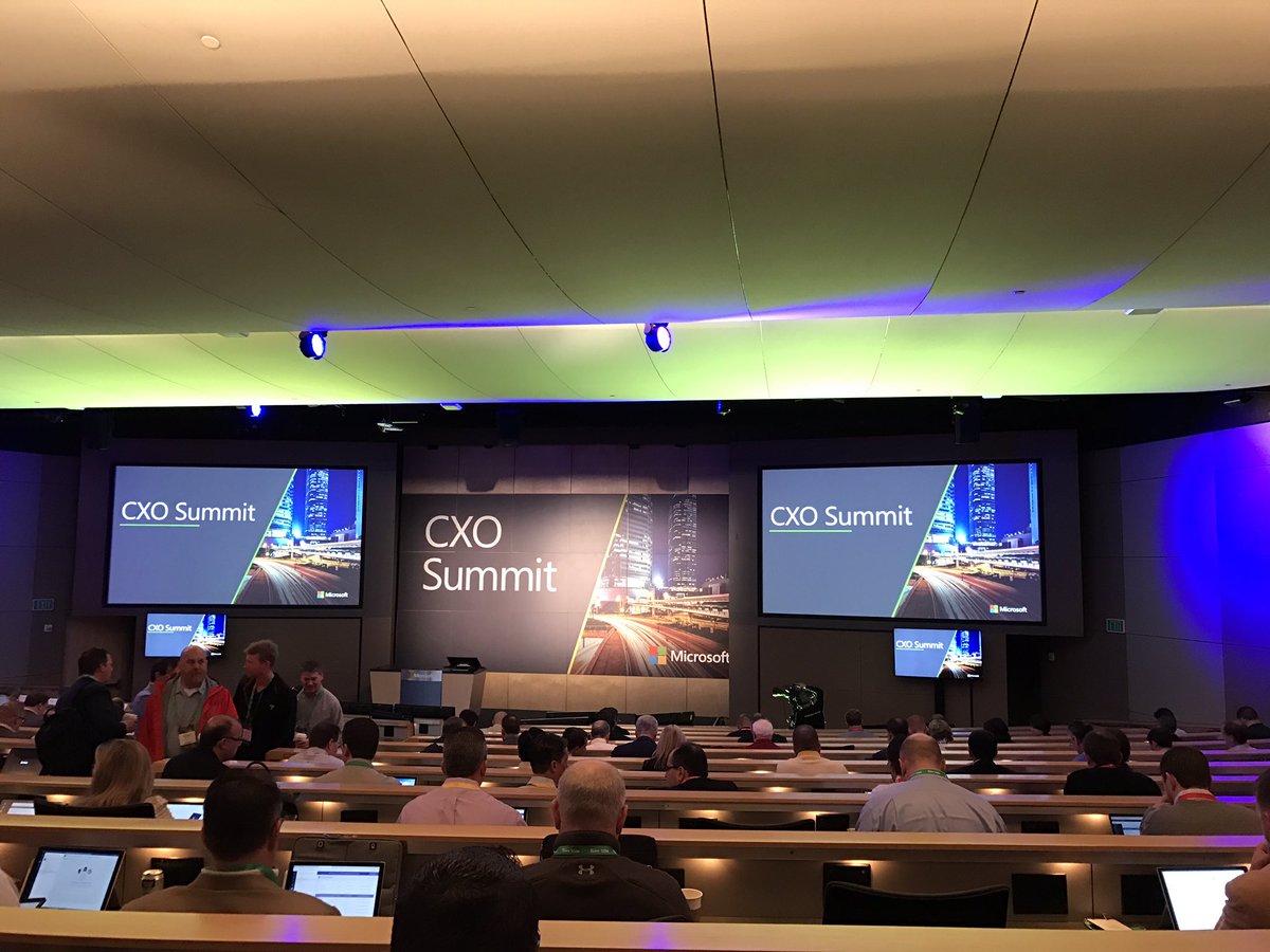 webdevmstr's tweet image. Glad to be at the CXO Summit in Redmond. #cxosummit17