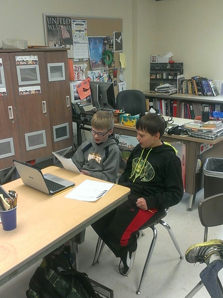 stpapp34's tweet photo. Sample of feedback sheets for peer editing, and our editing process. #rfsdlearns #rfpride #rfsdpride https://t.co/xMkEBnQ1jL