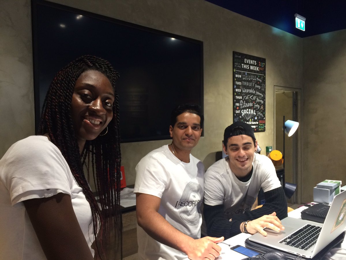 O2OurBlueprint's tweet image. We're here at the @o2whitecity store setting up for tonight's event with #ThinkBig project @the_recshop ✨🎶 #o2whitecity