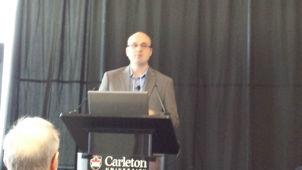 praxiem's tweet photo. At @Carleton_U #dataday4 - Mark Priatel @markpriatel @klipfolio using #machinelearning to detect #saas churn https://t.co/zdwyONnZb4