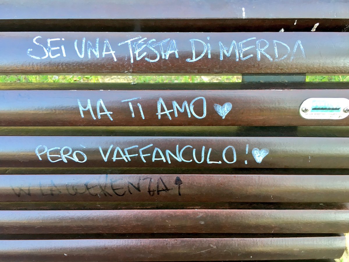 pelias01's tweet photo. cc @starwalls @iltirreno #confusione #ideechiare #paroline #accademiadellacrusca #Livorno https://t.co/BosMOnDjLb