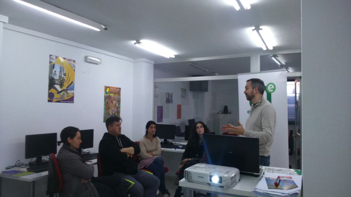 QuesadaVuela's tweet photo. Jornada "Obtención y usos del Certificado Digital" dirigida a empresarios/as y emprendedores/as de #Quesada con #CadeCazorla @RedGuadalinfo https://t.co/lubABZ5m5S