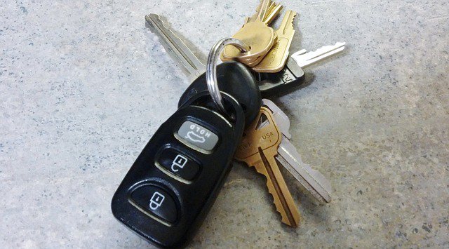 LocksmithProsUS's tweet image. #Lockedout of car? Need new #carkey fast? #Chipkey #Transponder #FOB #lasercutkey #Buckspa #philly 267-333-6969 bit.ly/2mNDhLu