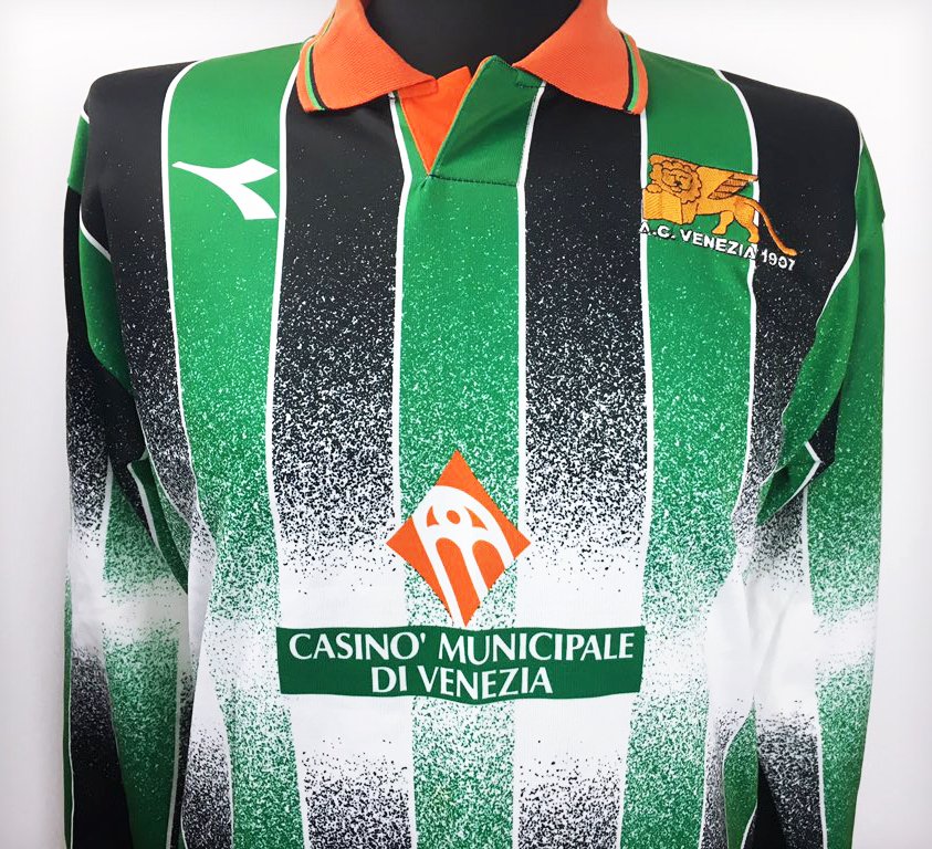 Stare content reward Classic Football Shirts on Twitter: "Venezia 1991-92 home shirt by Diadora https://t.co/BX2xQdErAh https://t.co/OvdDbfu8ay" / Twitter Stare content reward Classic Football Shirts on Twitter: "Venezia 1991-92 home shirt by Diadora https://t.co/BX2xQdErAh https://t.co/OvdDbfu8ay" / Twitter