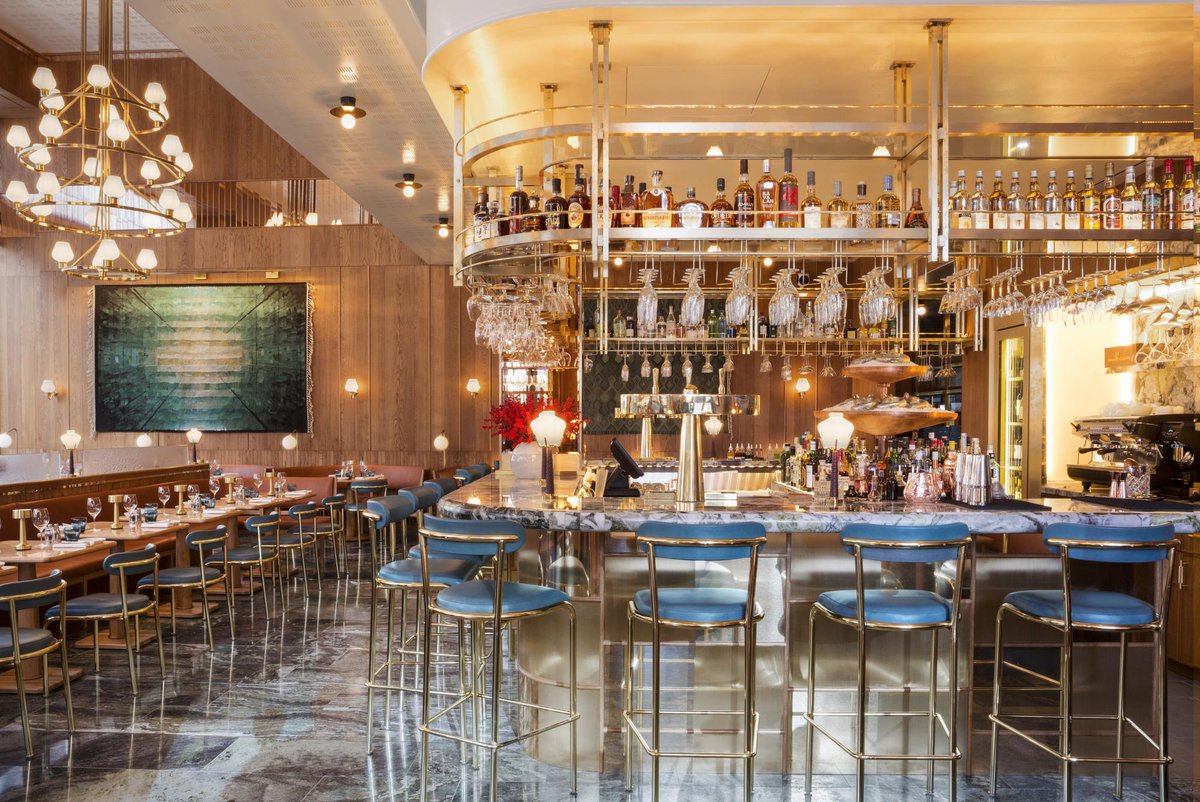 LDNLuxuryQ's tweet photo. Martin Brudnizki @MBDS_News told @gianlucalongogg about the British brasserie layout of @aquavitlondon with paired-back Scandi style https://t.co/d8a91CfbK3