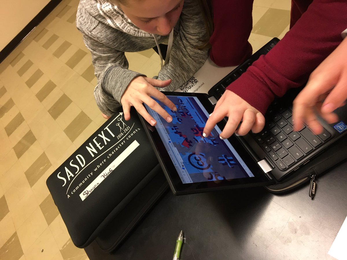 Students learning about the importance of strong, safe passwords through a little friendly competition. #breakoutEDU #SASDNext <a href="/SASD_IV/">Indian Valley MS</a>