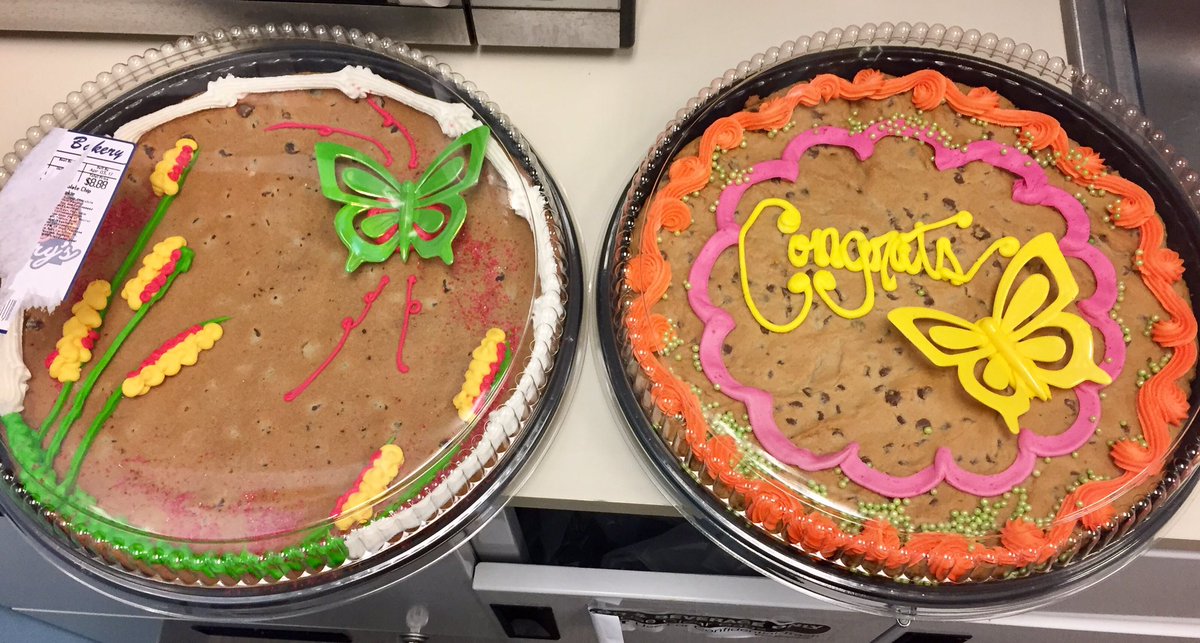 KarissaSeyler's tweet photo. When your team REALLY likes to celebrate wins two people bring treats! 😂 @thesassfromcass @MitchWebster32 #techcertified #bday #bestteam https://t.co/IokwF3ZLFO