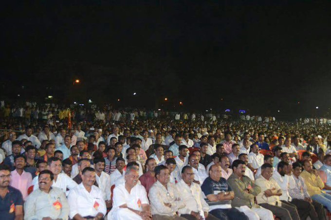 View image on Twitter