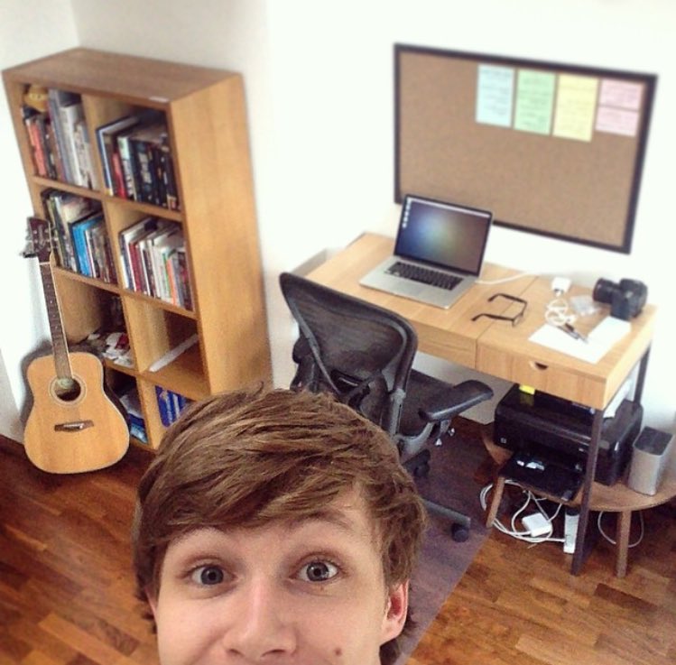 good morning! look at me not living out of boxes and also not wearing a hat.