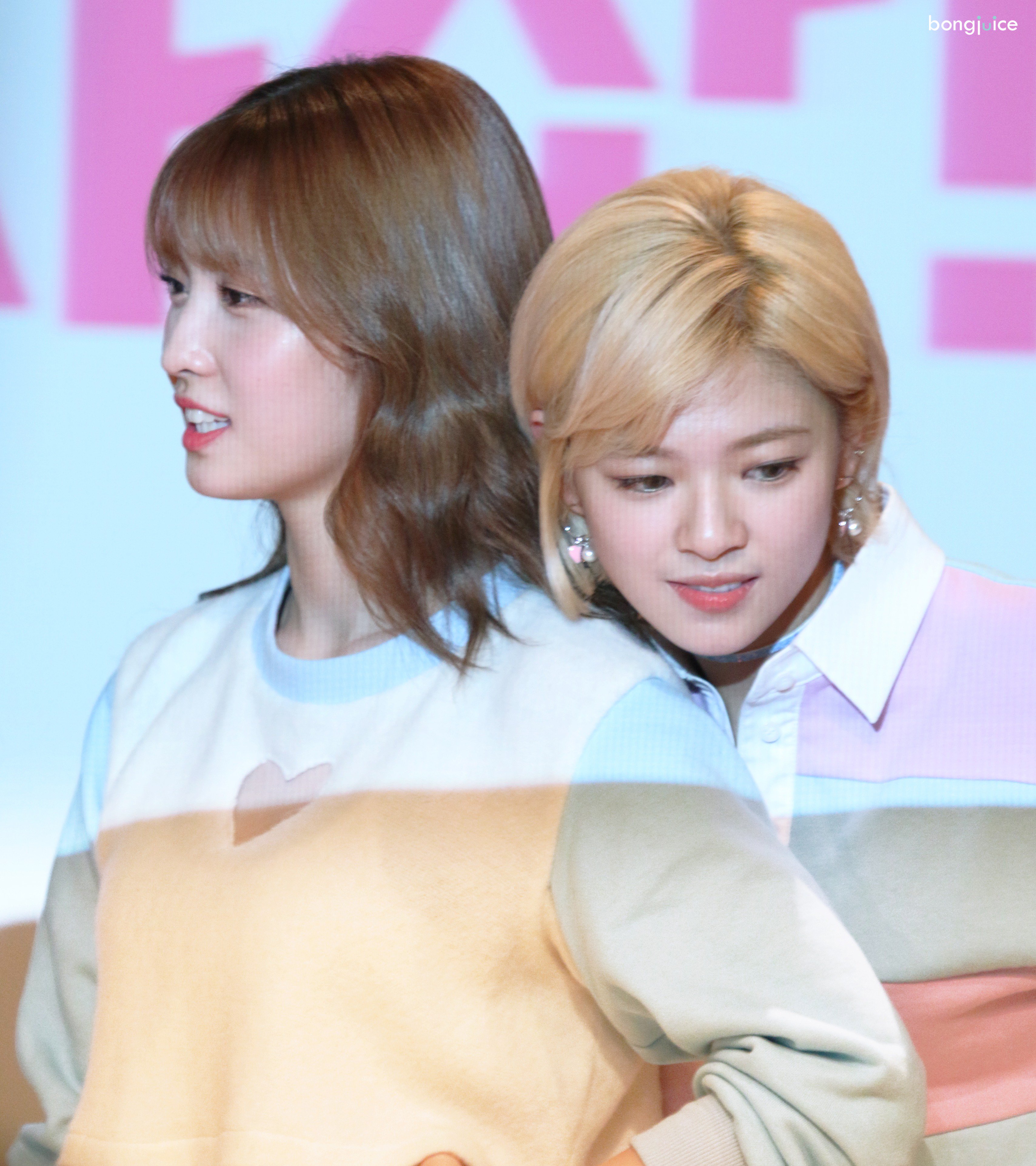 C8GUdShVwAQb2az.jpg:orig