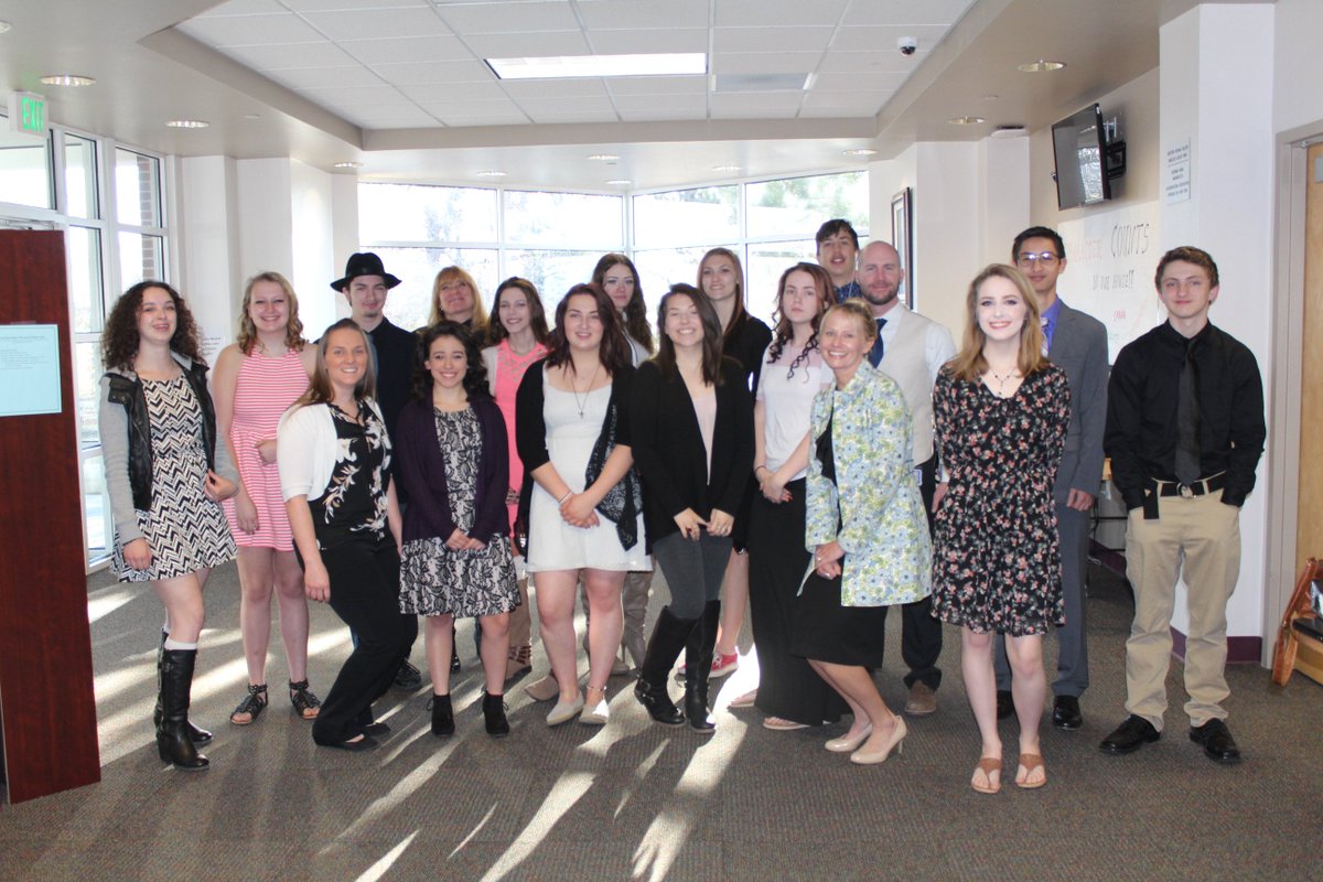 Big thanks to the students who participated in our first Well Dressed Wednesday.  #professionalism at its best.