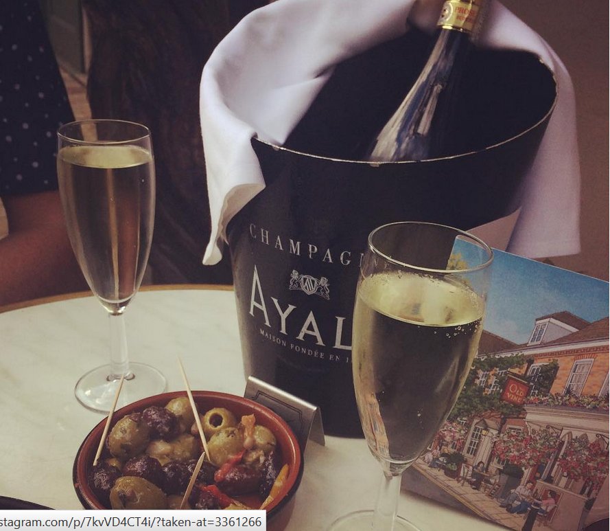 Old Vine Winchester tweet media