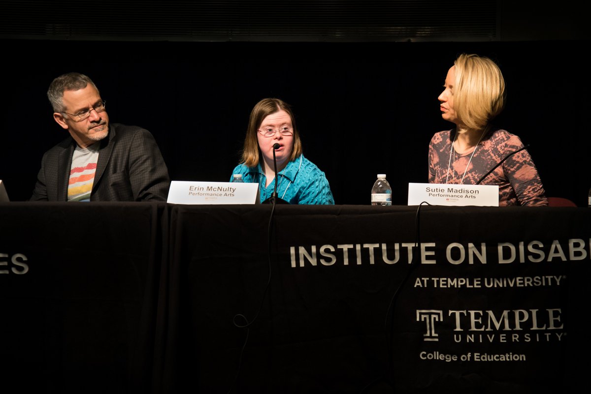 IODTempleU's tweet photo. #DisChange17 Performance Art Panel: @FierceKind_Love's David Bradley & Erin McNulty; Sutie Madison of @BandofArtists https://t.co/5WKd61Od5v