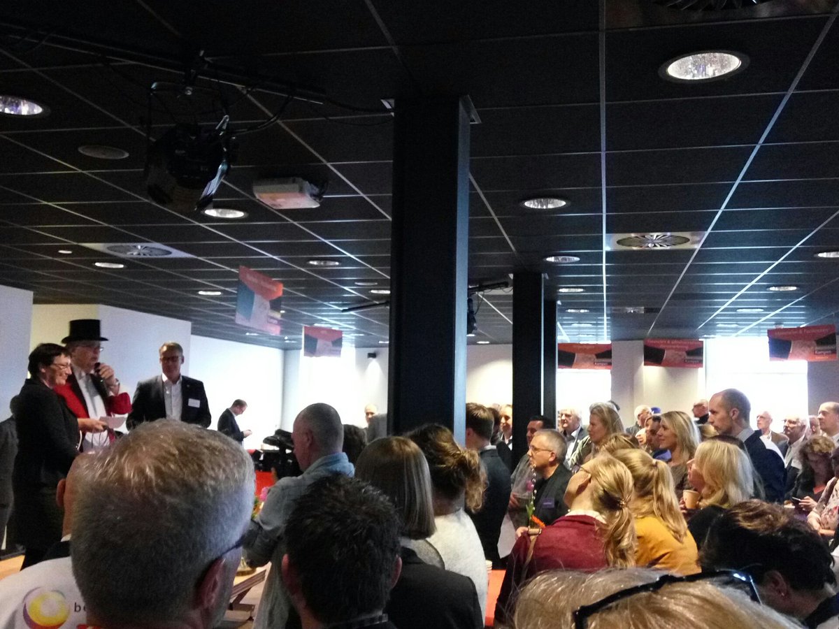 Samen met @hhoksie gast bij de @Tohopesate! #RKDOS #SportenBedrijfsleven