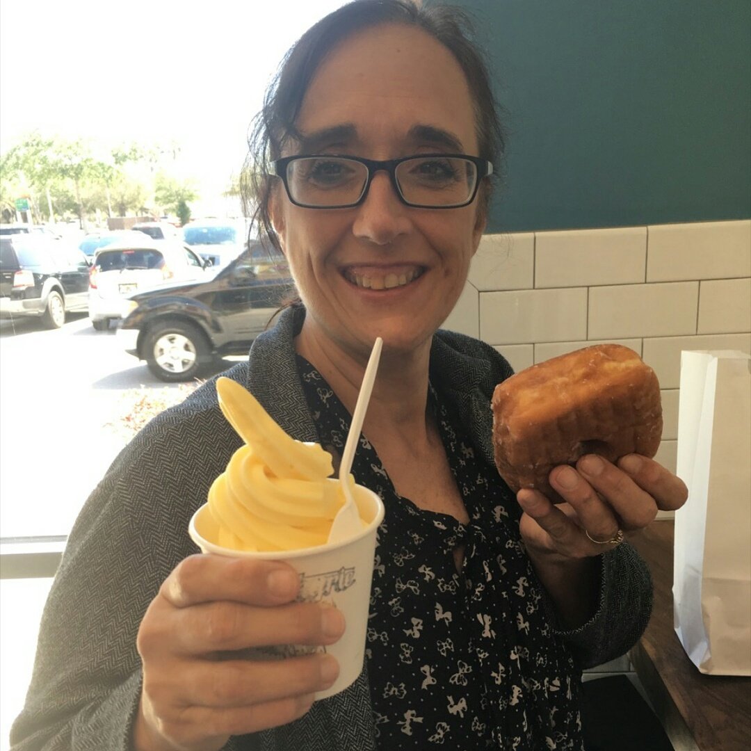 MMSandon's tweet photo. All vegan all day!!!
#valkyries bakery https://t.co/71DOOZRr5a
