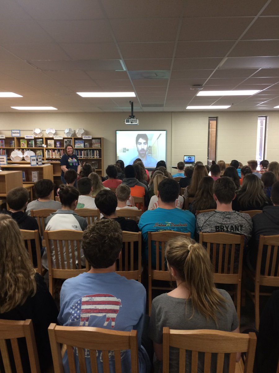 allred_kristi's tweet photo. 8th graders were amazed learning from @Ted_Bibby about taking ice core samples in Antarctica! @Polar_Research @SkypeClassroom #toocoldforus https://t.co/4YLGof1KDb