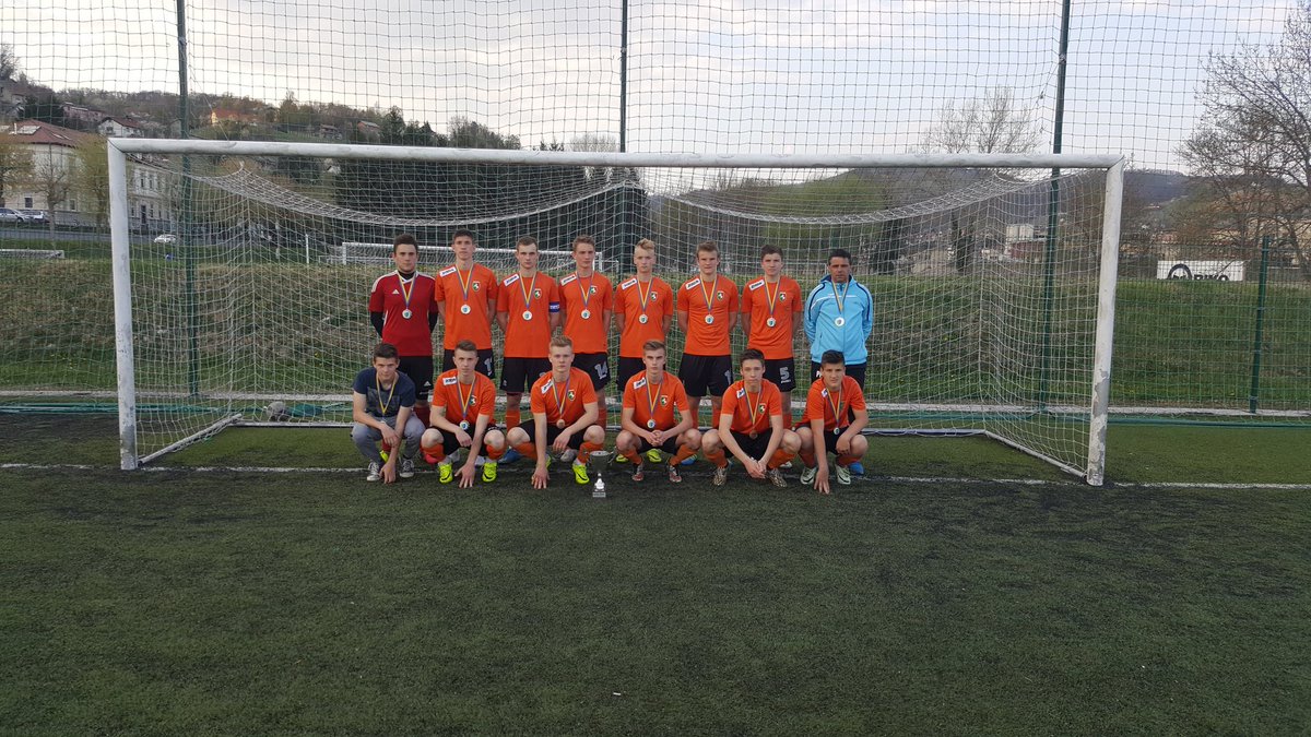 nddravinja's tweet photo. 2. mesto Pokal MNZ Celje - Mladina. #opa! #imadapoka https://t.co/8Ve5H6id5K