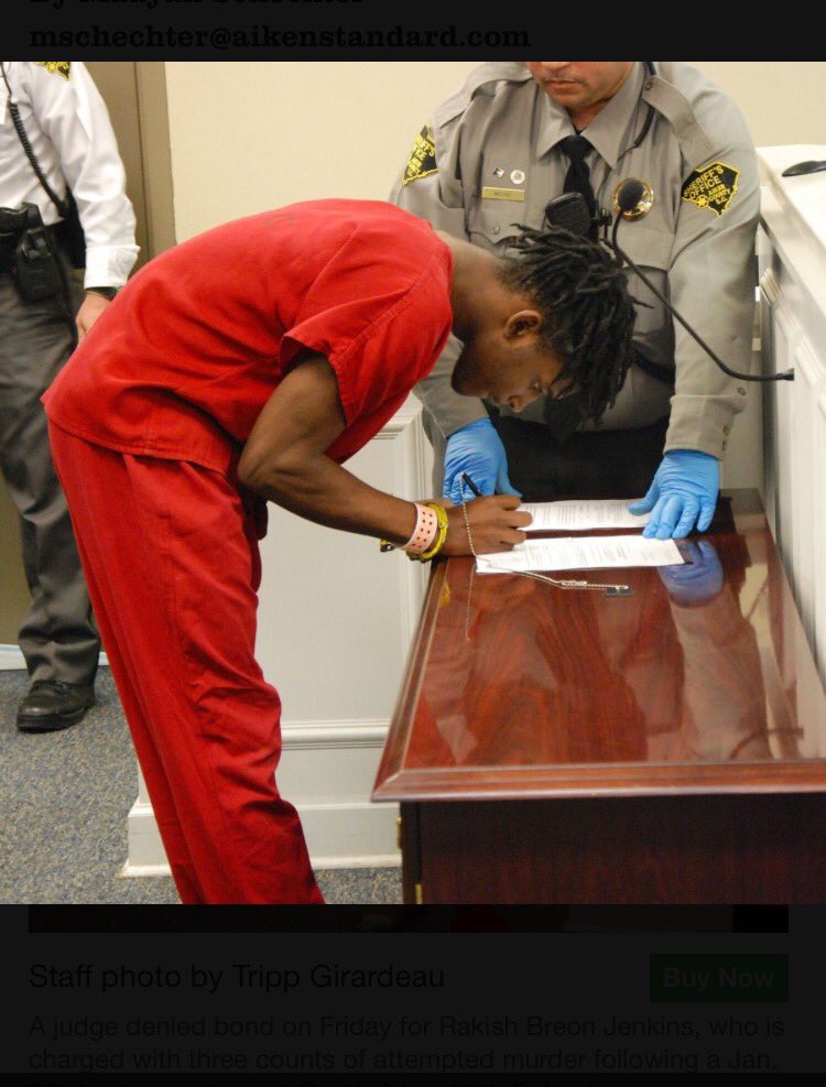 Trez_Glanton's tweet image. Free u till it's backwards 🔐