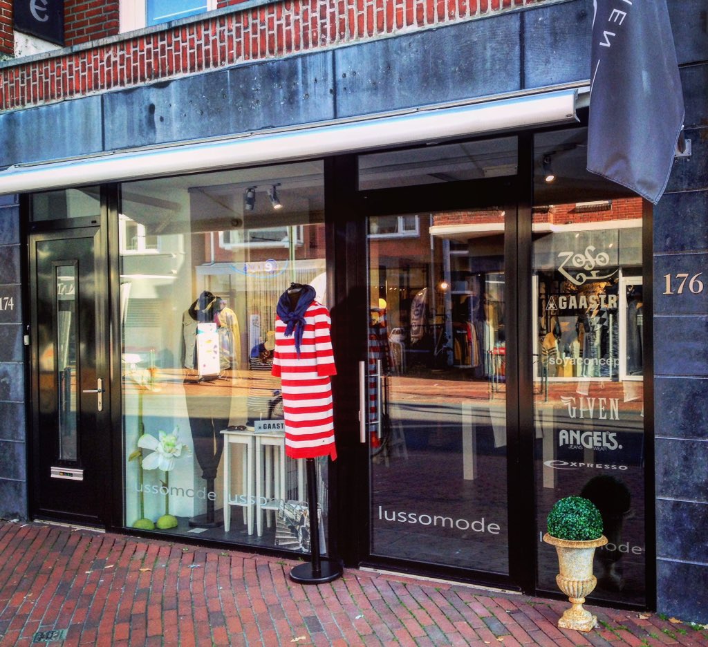 Lusso mode! Sinds een dik jaar ook in Haren(GN)! Damesmode: Expresso, Gaastra, Soyaconcept, Angels, Zoso, Elvira en meer....
