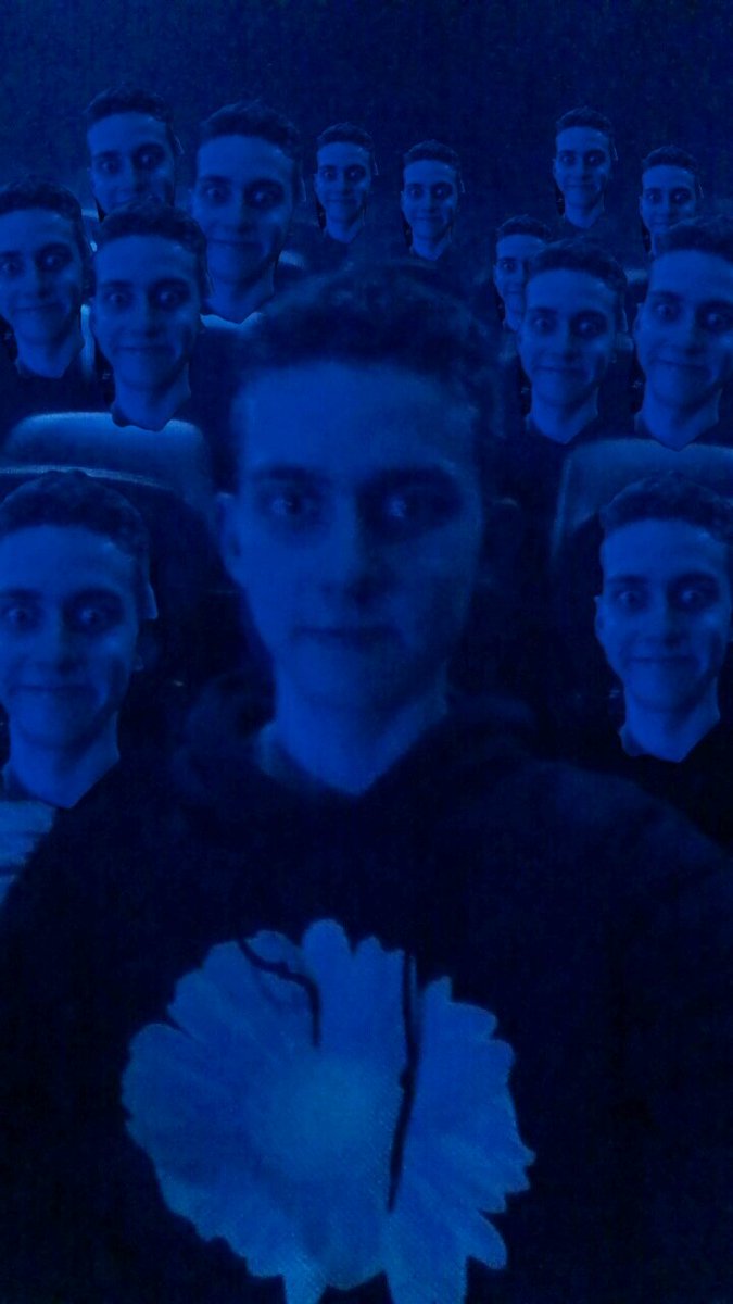 AutenticoGERMA1's tweet photo. #drake zaal zit vol! https://t.co/8t4nPqSgNU
