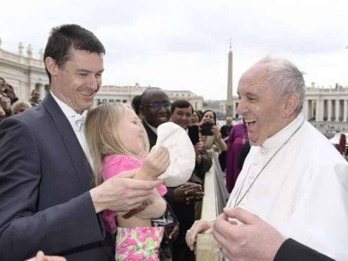 annagiuliangel's tweet photo. Quando Dio #promette, porta a #compimento
quello che promette. Colui che ha risuscitato
il suo Figlio #risusciterà anche #noi @PapaParole https://t.co/f7JwQo7pcj
