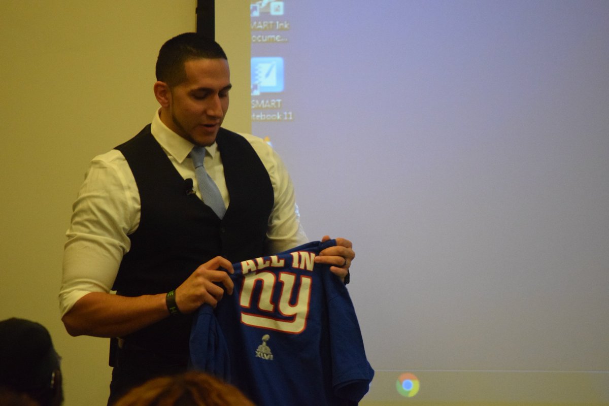 SaintElizabethU's tweet photo. Last night was an incredible success! Thank you @Gian_Paul_G for your inspiring words about being #AllIn in sports, life and career! #CSE https://t.co/zRJxbvxhAg